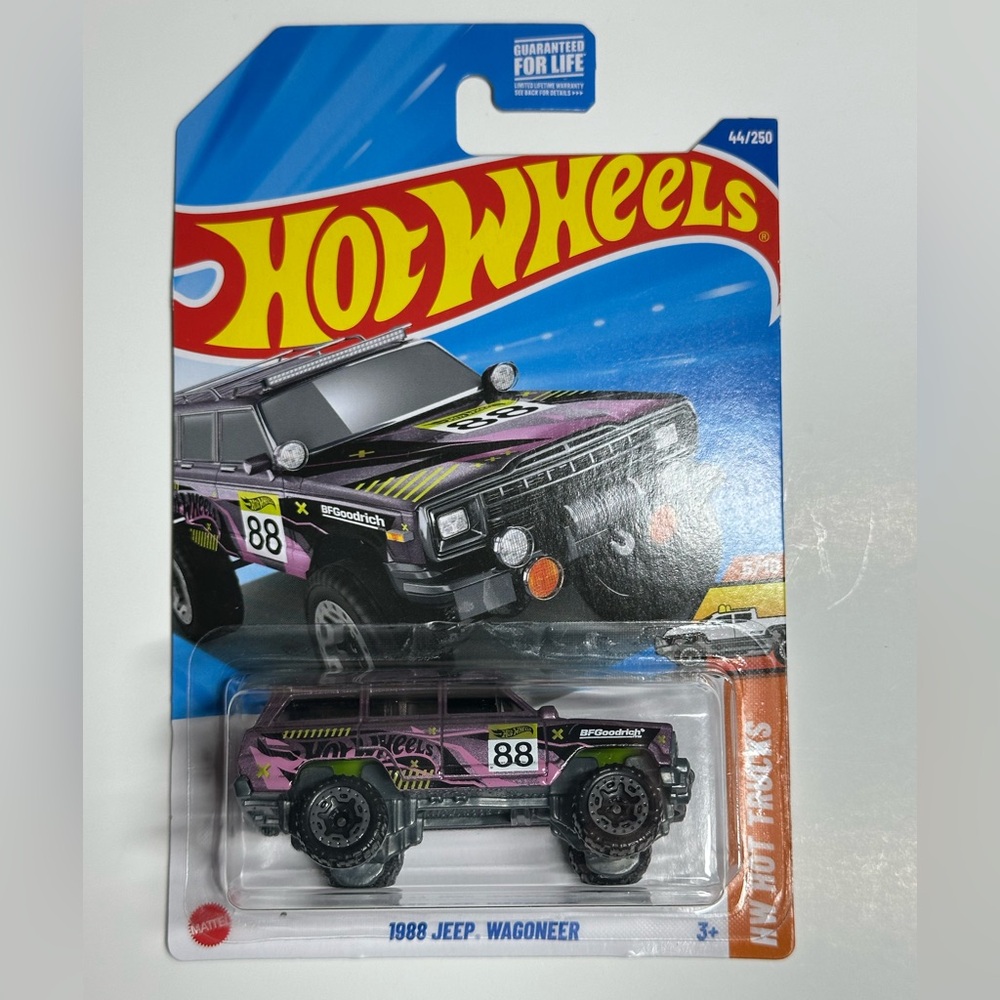 Mattel Hot Wheels Purple 1988 Jeep Wagoneer Black